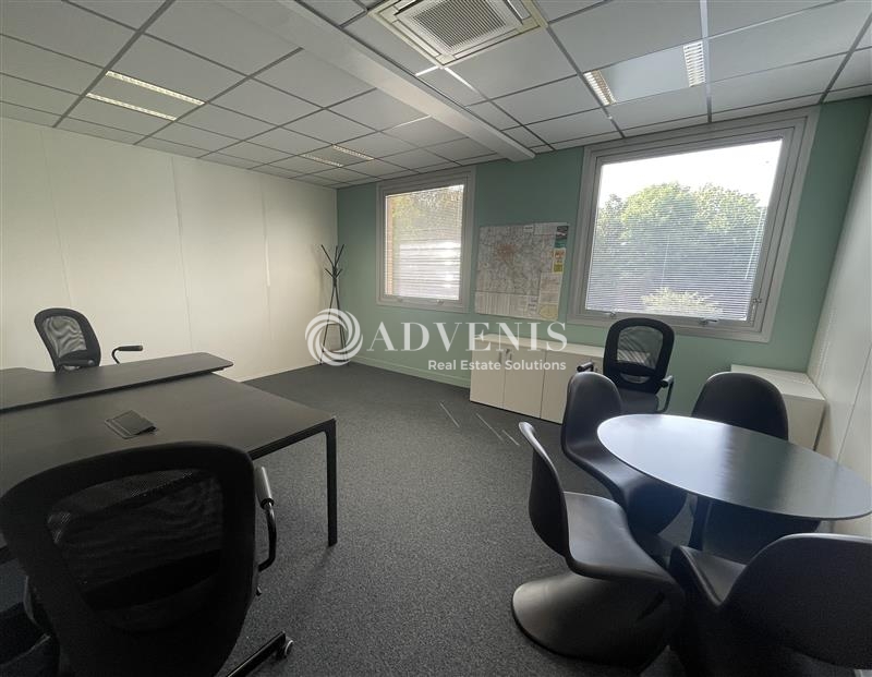 Location Bureaux TREMBLAY EN FRANCE (93290) - Photo 9