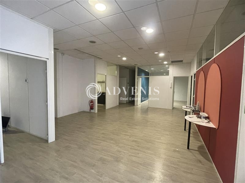 Location Bureaux GARGES LES GONESSE (95140) - Photo 9