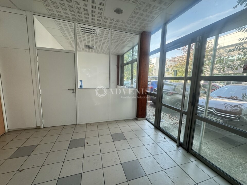 Location Activités Entrepôts LE BOURGET (93350) - Photo 10