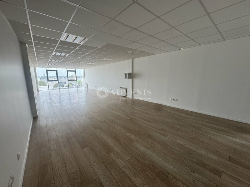 Location Bureaux GOUSSAINVILLE (95190) - Photo 2