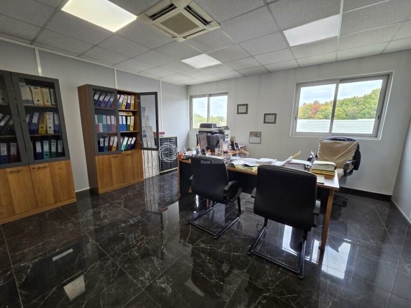 Vente Investisseur Activités Entrepôts CLAYE SOUILLY (77410) - Photo 5