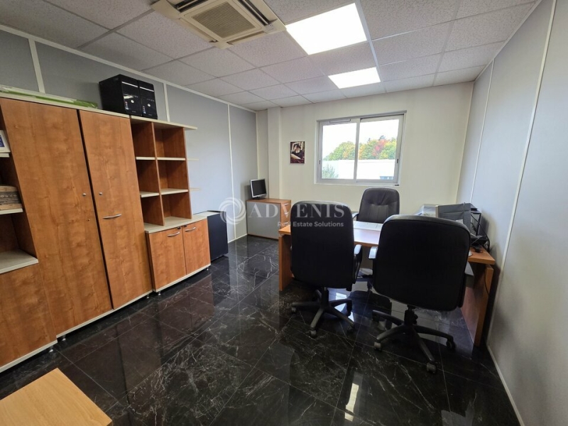 Vente Investisseur Activités Entrepôts CLAYE SOUILLY (77410) - Photo 6