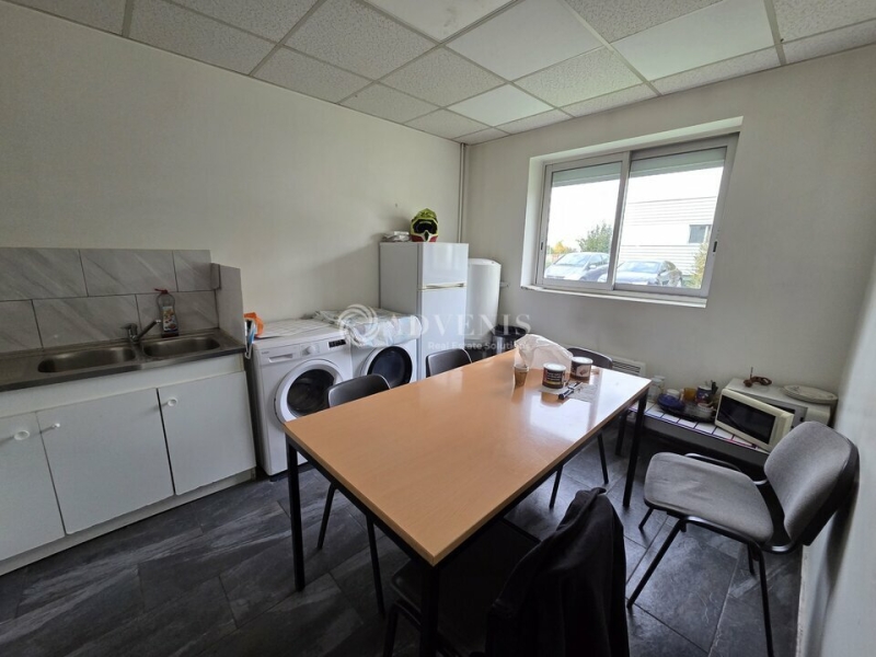 Vente Investisseur Activités Entrepôts CLAYE SOUILLY (77410) - Photo 8