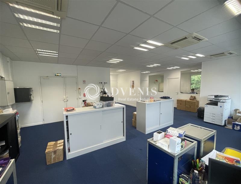 Location Bureaux TREMBLAY EN FRANCE (93290) - Photo 3