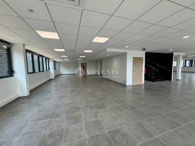 Location Entrepôts GOUSSAINVILLE (95190) - Photo 6