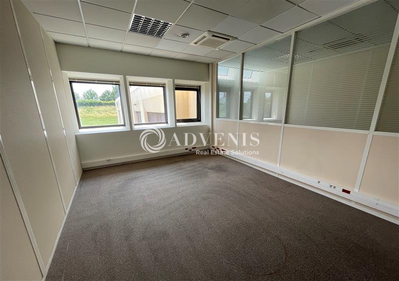 Location Bureaux ROISSY EN FRANCE (95700) - Photo 5