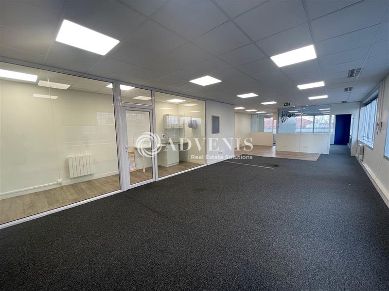 Vente Utilisateur Bureaux VILLEPINTE (93420) - Photo 8