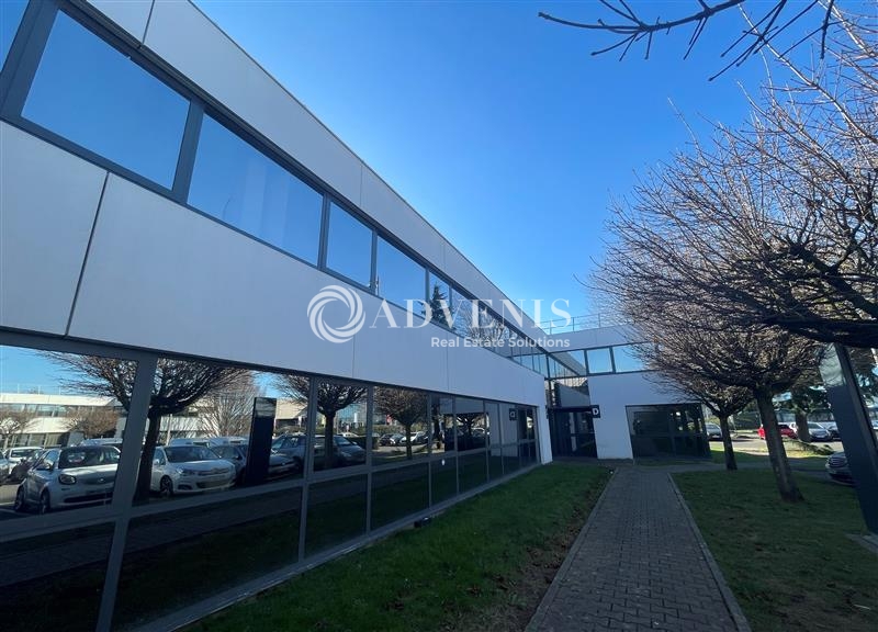 Location Bureaux TREMBLAY EN FRANCE (93290) - Photo 4