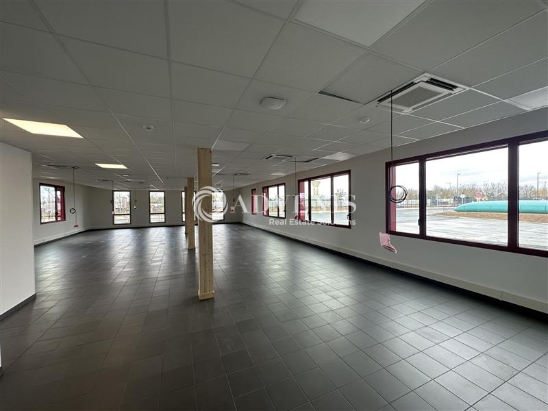 Location Entrepôts LE THILLAY (95500) - Photo 8