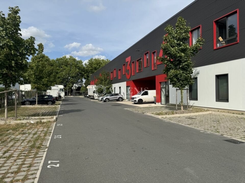 Location Activités Entrepôts GONESSE (95500) - Photo 9