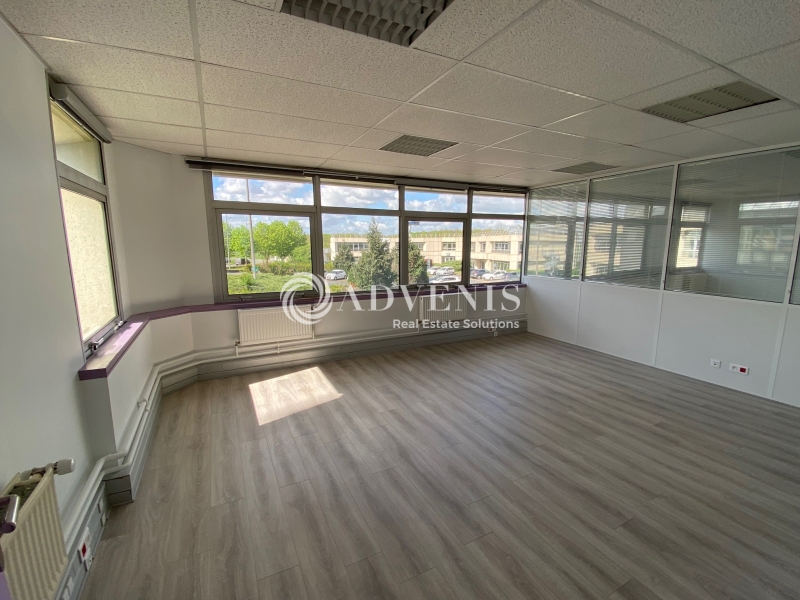 Location Bureaux ROISSY EN FRANCE (95700) - Photo 10