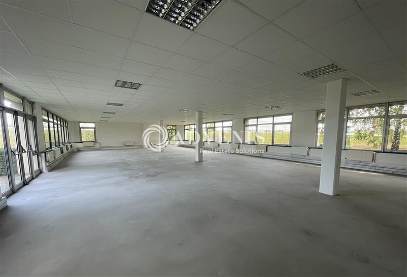 Location Bureaux ROISSY EN FRANCE (95700) - Photo 6