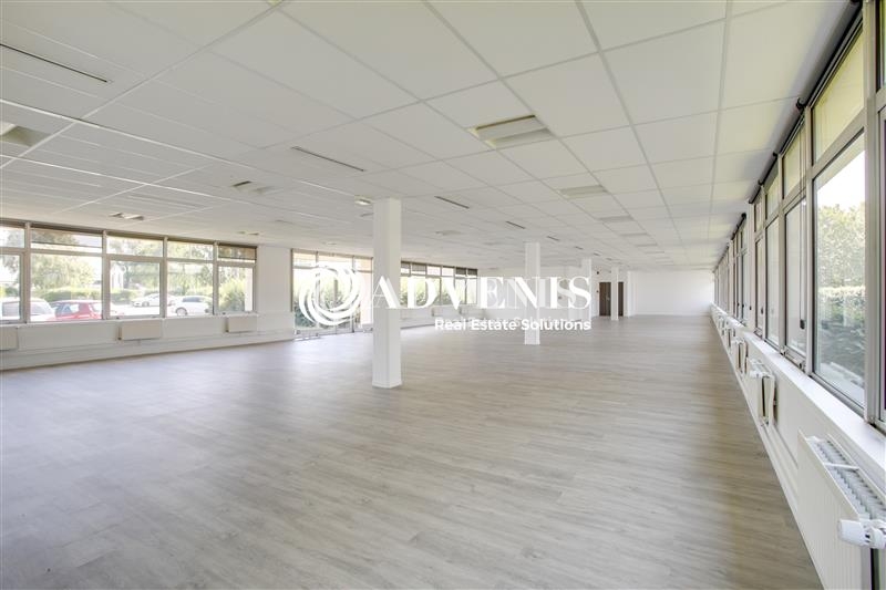 Location Bureaux ROISSY EN FRANCE (95700) - Photo 8