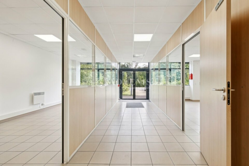 Location Entrepôts MARLY LA VILLE (95670) - Photo 9