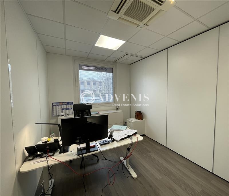 Location Bureaux TREMBLAY EN FRANCE (93290) - Photo 6