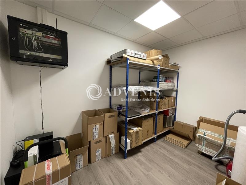 Location Bureaux TREMBLAY EN FRANCE (93290) - Photo 8