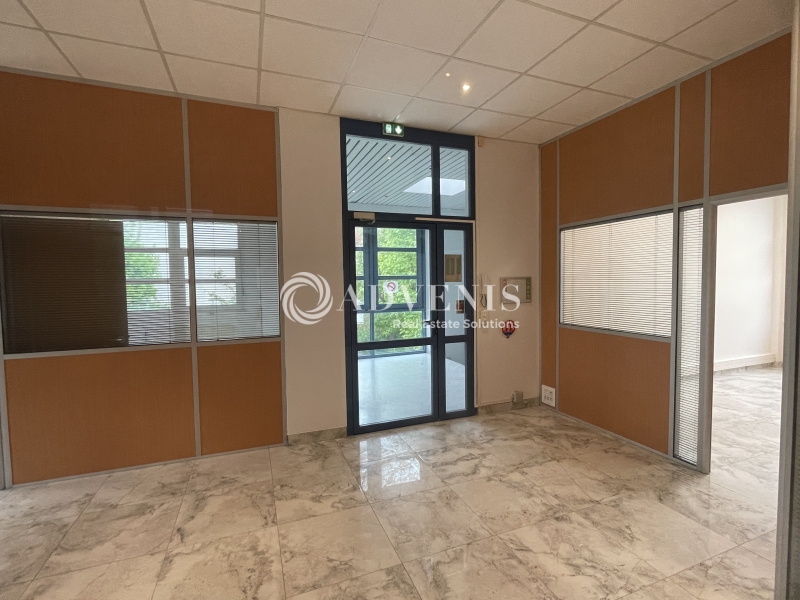 Location Bureaux GOUSSAINVILLE (95190) - Photo 7