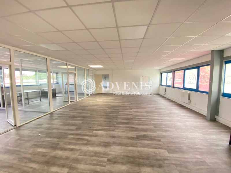 Location Bureaux VILLEPINTE (93420) - Photo 1