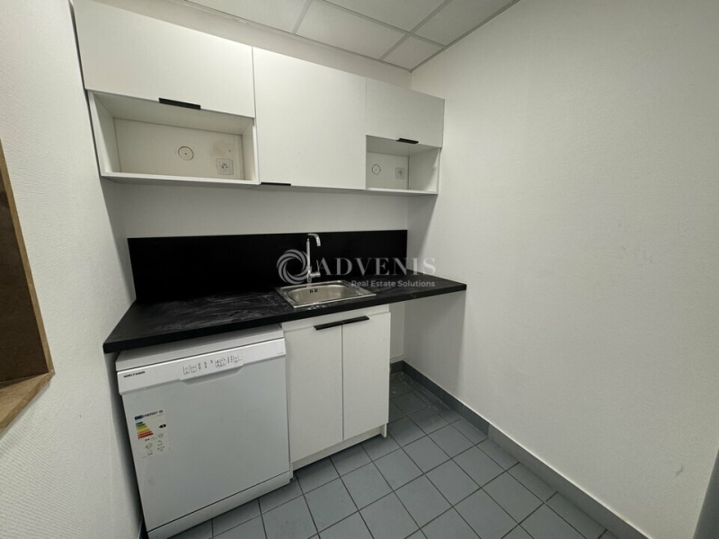 Location Bureaux VILLEPINTE (93420) - Photo 8