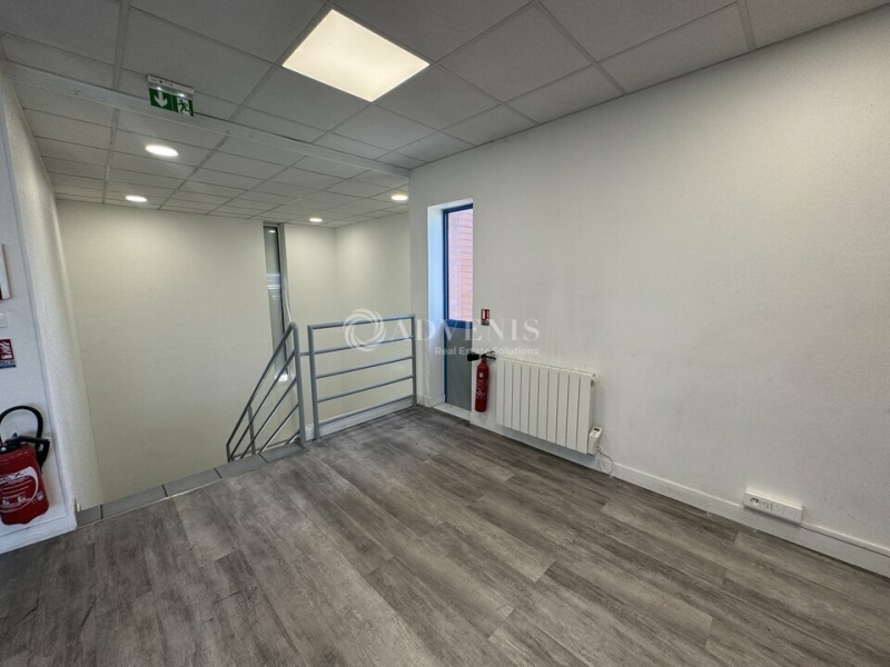 Location Bureaux VILLEPINTE (93420) - Photo 9