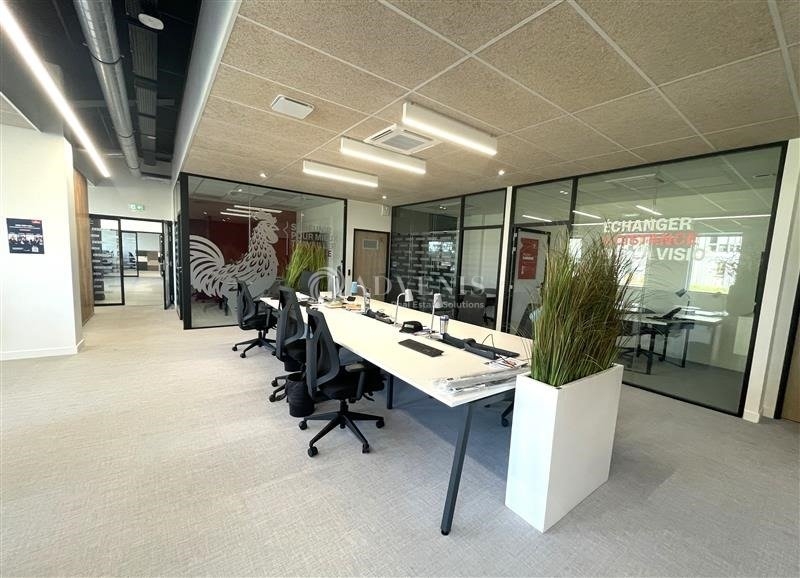 Location Bureaux TREMBLAY EN FRANCE (93290) - Photo 2