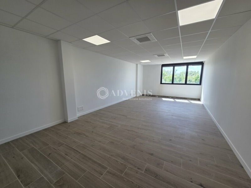 Location Bureaux SAINT PATHUS (77178) - Photo 5