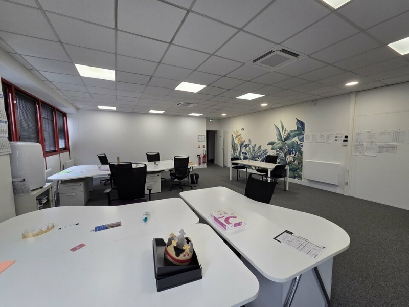 Location Bureaux VILLEPINTE (93420) - Photo 6