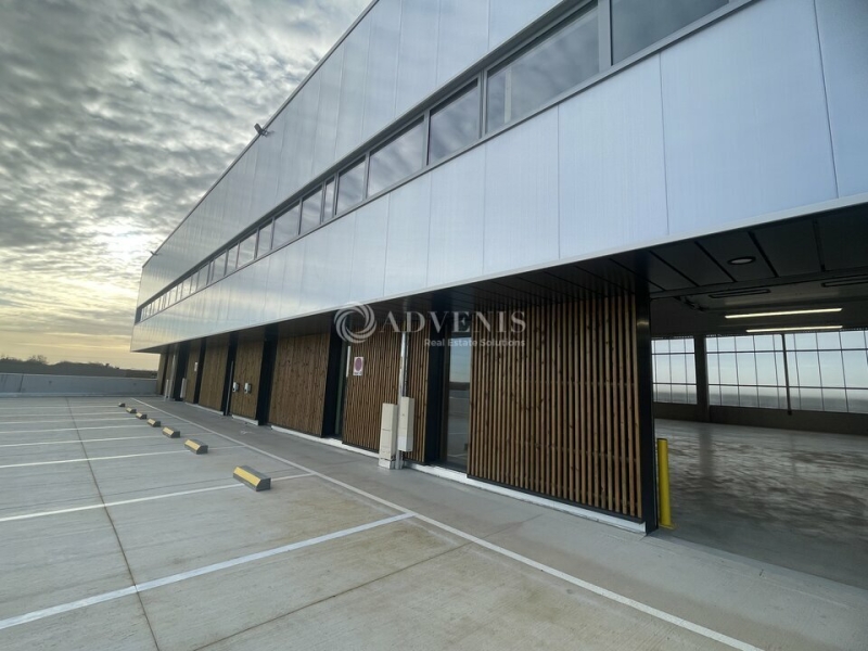 Location Activités Entrepôts TREMBLAY EN FRANCE (93290) - Photo 2