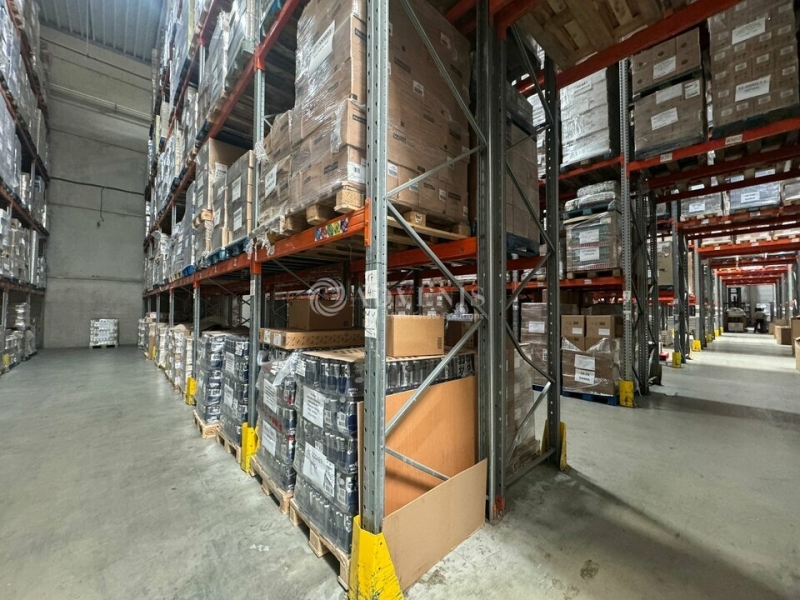 Location Entrepôts STAINS (93240) - Photo 1