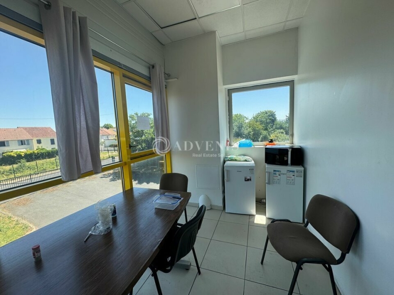 Location Entrepôts STAINS (93240) - Photo 13