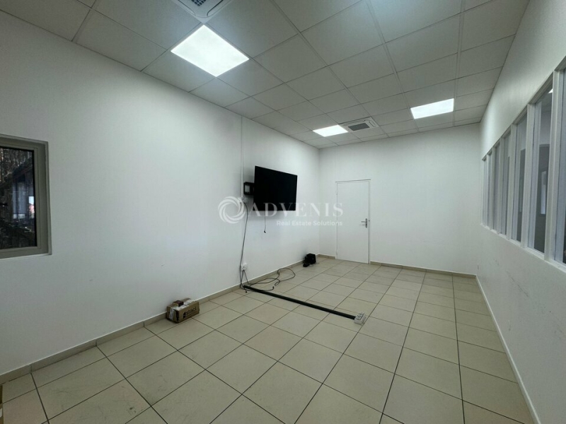 Location Entrepôts STAINS (93240) - Photo 9