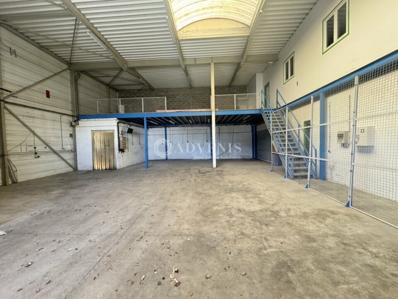 Location Activités Entrepôts CLAYE-SOUILLY (77410) - Photo 4