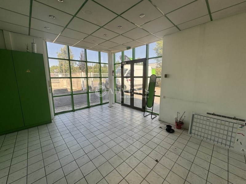 Location Activités Entrepôts CLAYE-SOUILLY (77410) - Photo 8