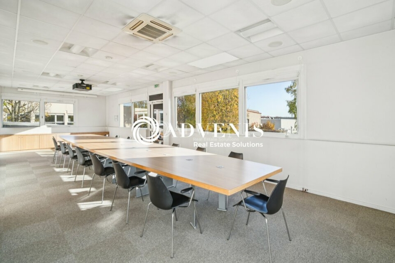 Location Bureaux VILLEPINTE (93420) - Photo 2