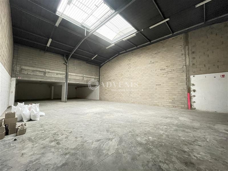 Location Activités Entrepôts LE THILLAY (95500) - Photo 9