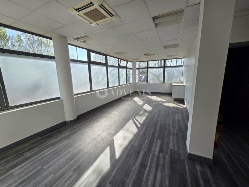 Location Bureaux VILLEPINTE (93420) - Photo 4
