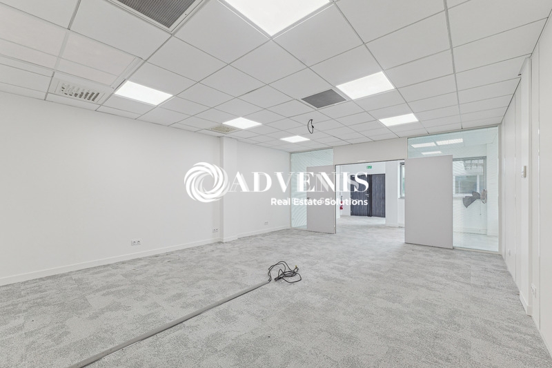 Location Bureaux ROISSY EN FRANCE (95700) - Photo 6