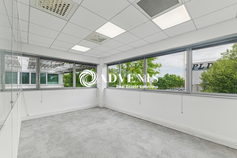 Location Bureaux ROISSY EN FRANCE (95700) - Photo 7