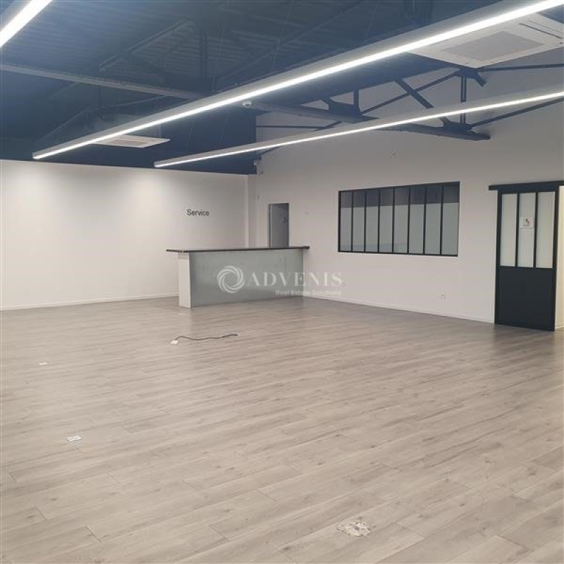 Location Commerces VANDOEUVRE LES NANCY (54500) - Photo 1