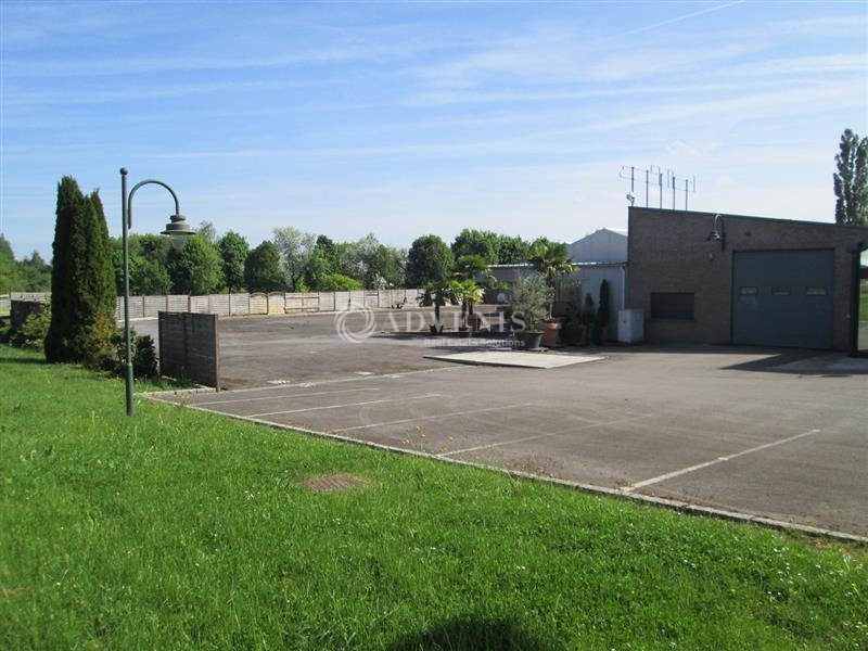 Location Commerces MEXY (54135) - Photo 1