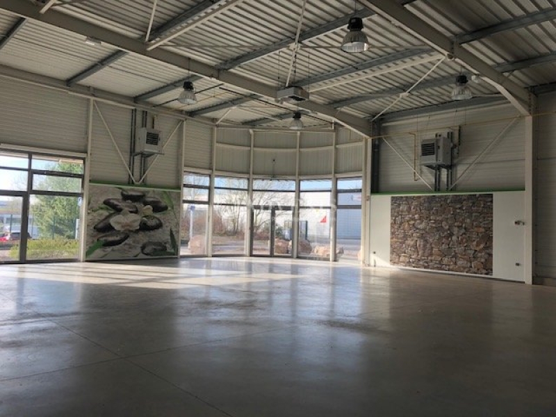 Location Commerces ESSEY LES NANCY (54270) - Photo 1