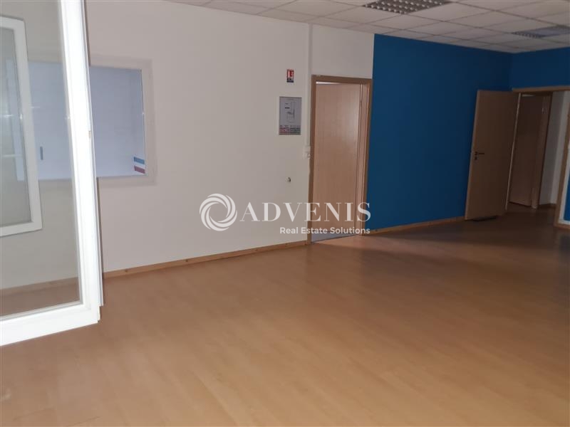 Location Commerces JOUY AUX ARCHES (57130) - Photo 6