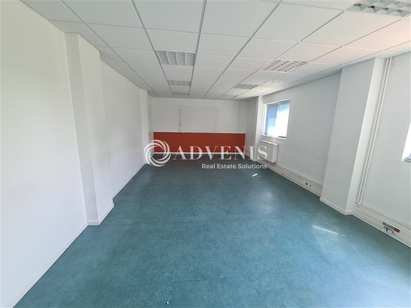 Location Bureaux FEVES (57280) - Photo 3