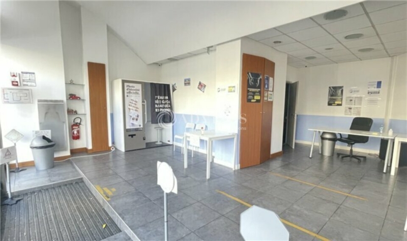 Location Commerces NANCY (54000) - Photo 1