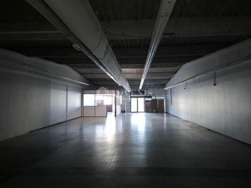 Location Commerces LUDRES (54710) - Photo 8