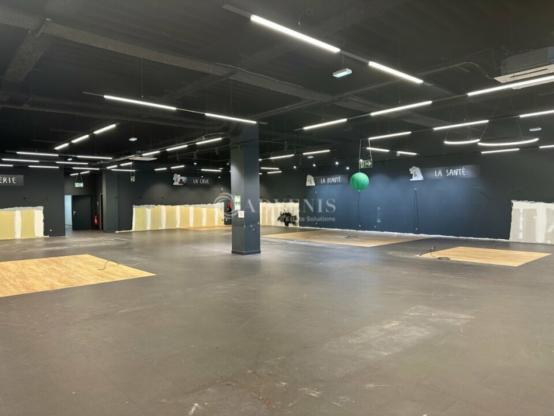 Location Commerces GOLBEY (88190) - Photo 12