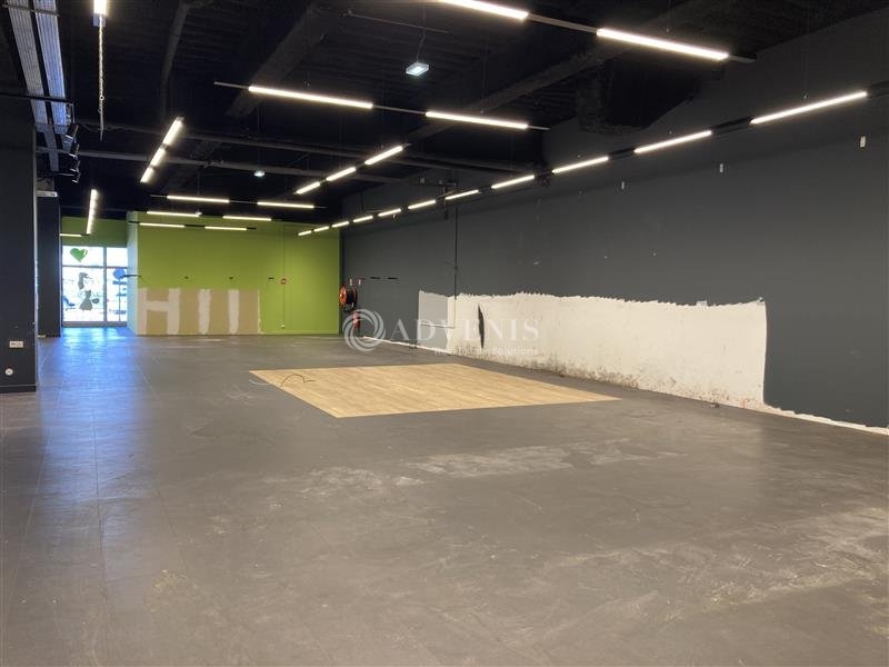 Location Commerces GOLBEY (88190) - Photo 4