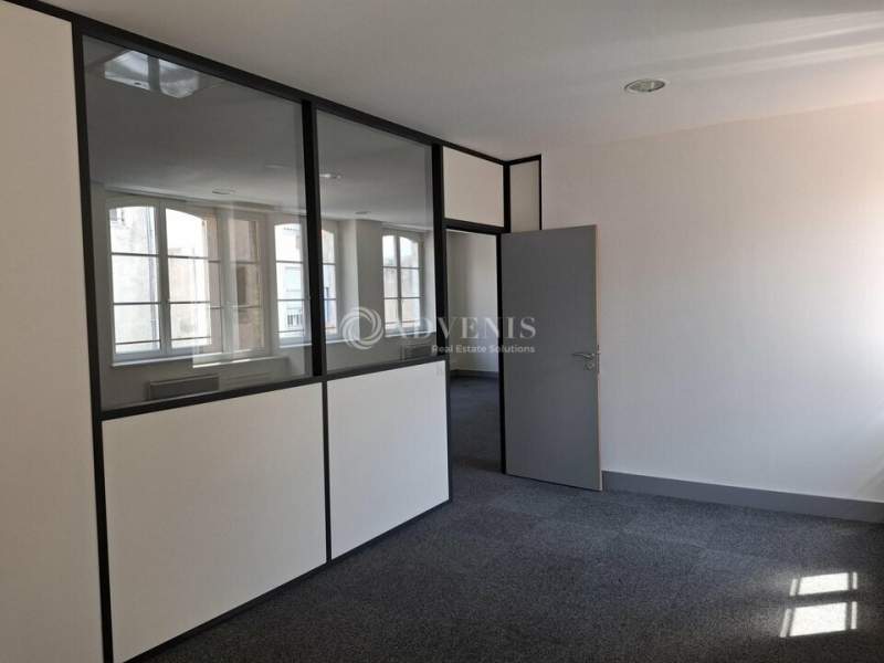 Location Bureaux NANCY (54000) - Photo 5