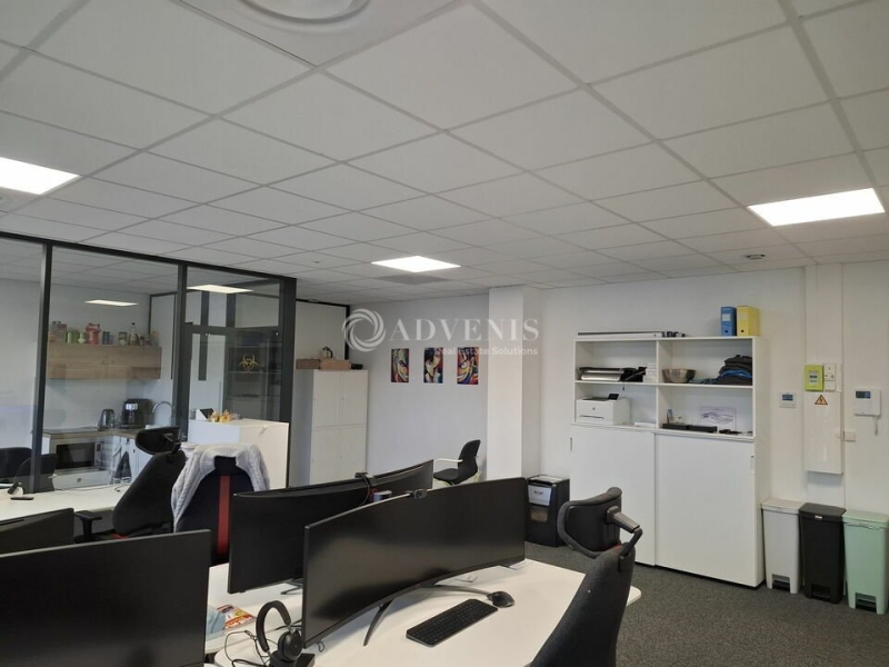 Vente Investisseur Bureaux NANCY (54000) - Photo 4