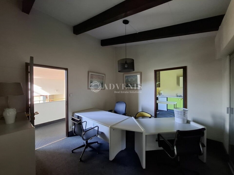 Vente Investisseur Bureaux SAINT-NICOLAS-DE-PORT (54210) - Photo 4